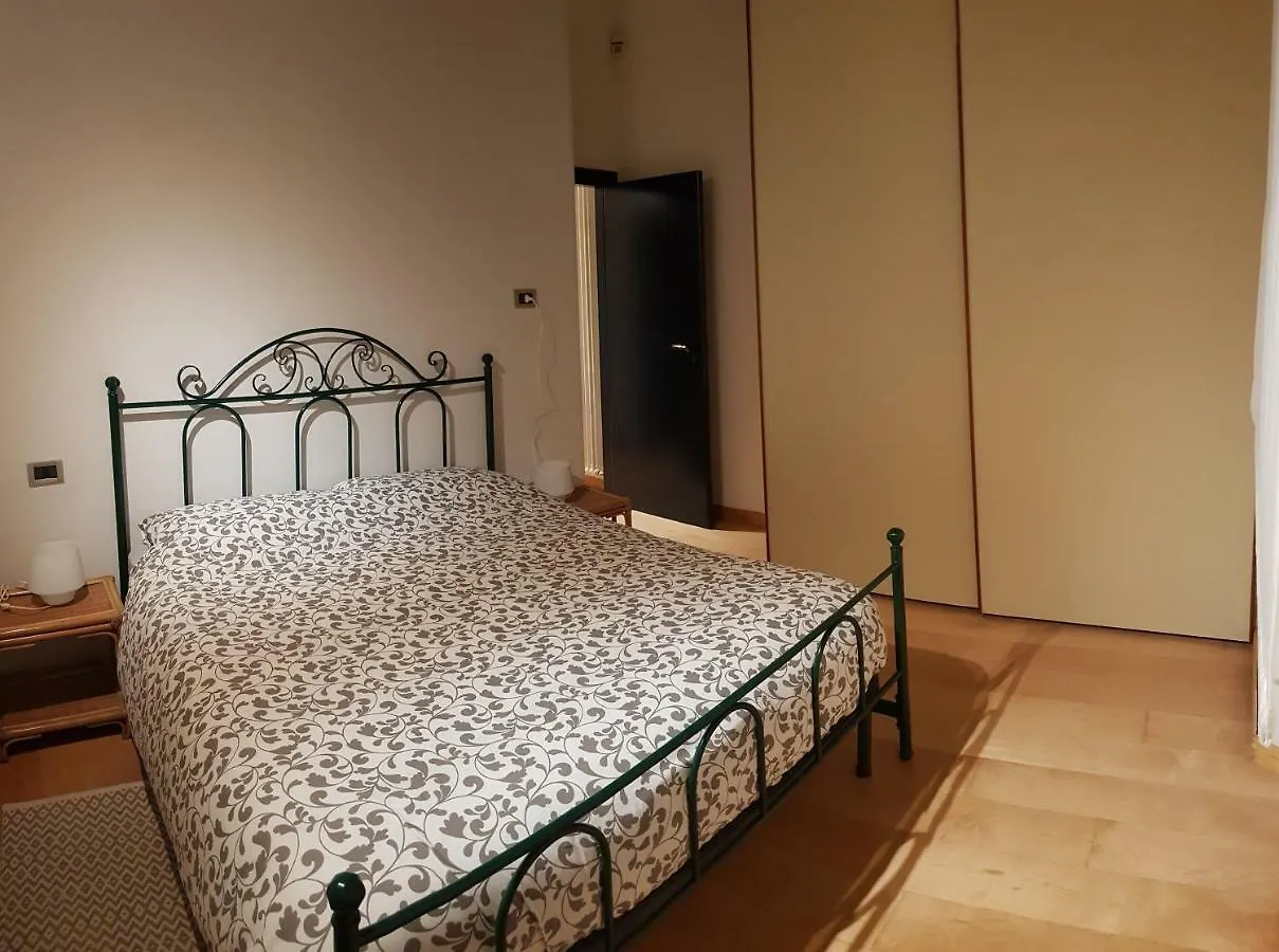 Apartment 63 Via San Felice Hotel Bologna Italy